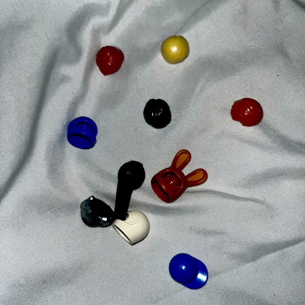 Lego Mini figure hat pieces